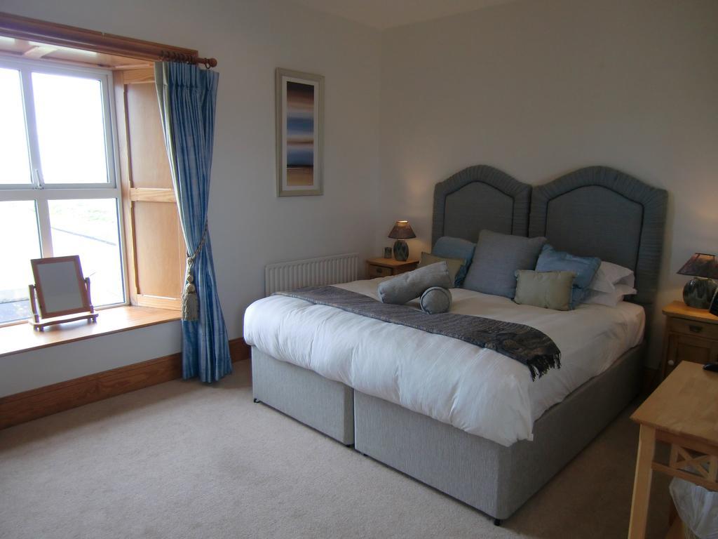 Berry Lodge Country House Spanish Point Room photo
